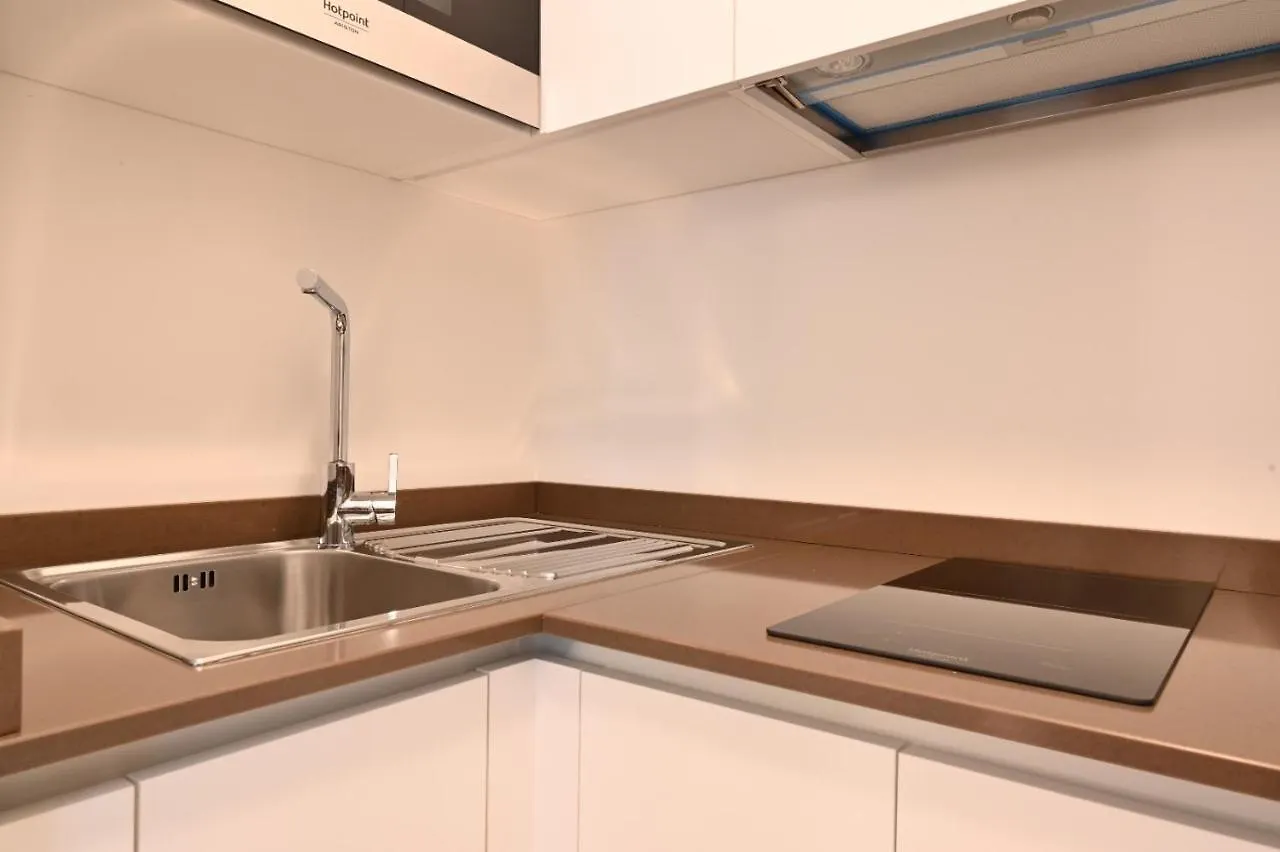 Appartamento Le Guglie In Piazza Castello - Centro Storico Milan Apartment